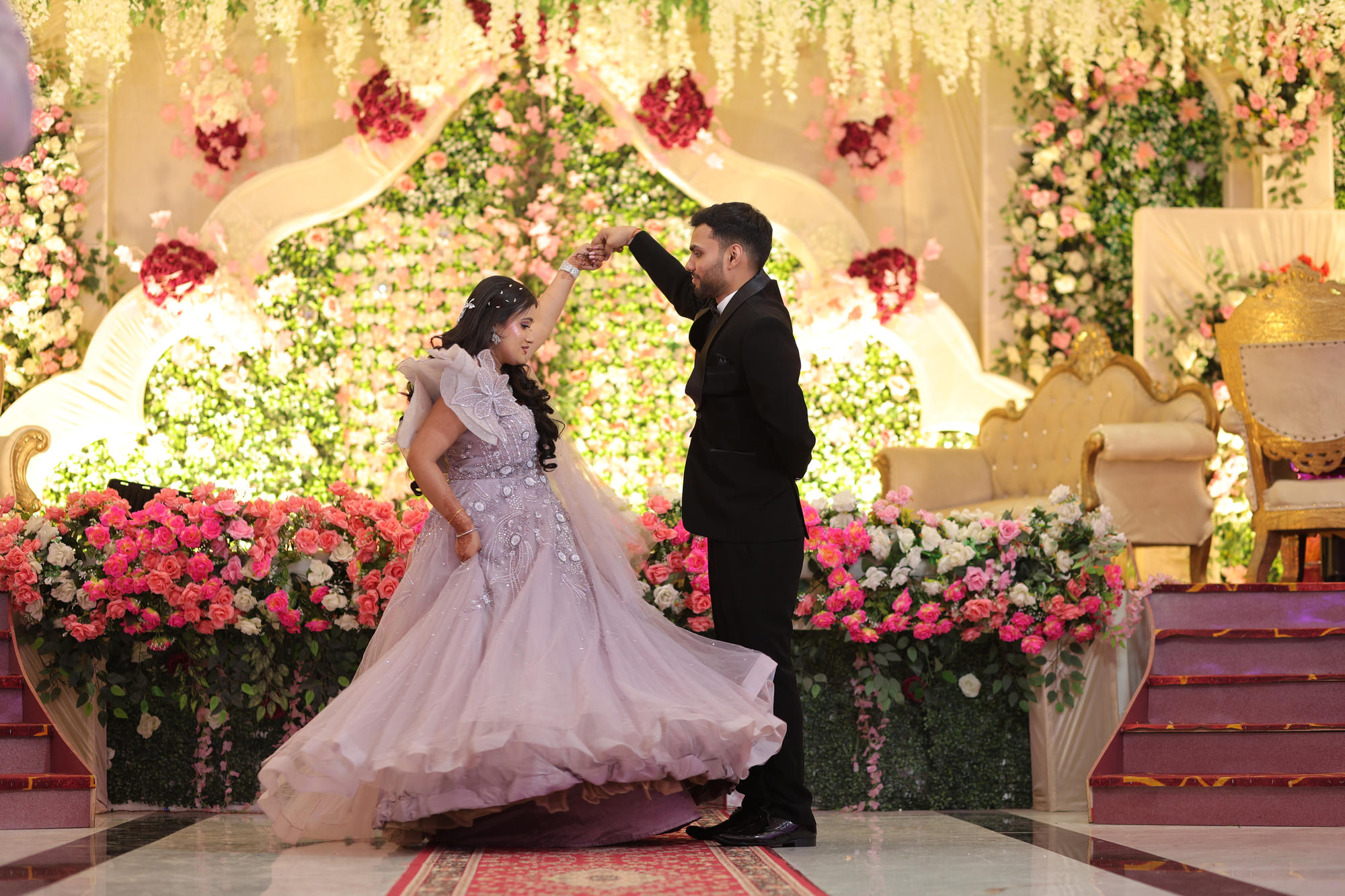 Akansha and Shivendra dancing together